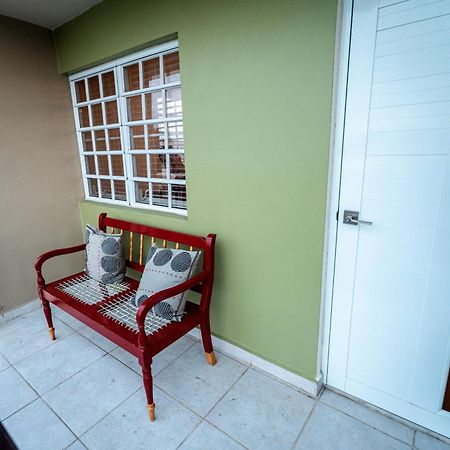 Luxury Retreat With Private Jacuzzi And Mountain Views Free Parking Apartman Ponce Kültér fotó